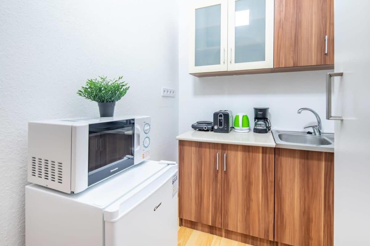 Very Central Convenient Flat Βουδαπέστη Εξωτερικό φωτογραφία