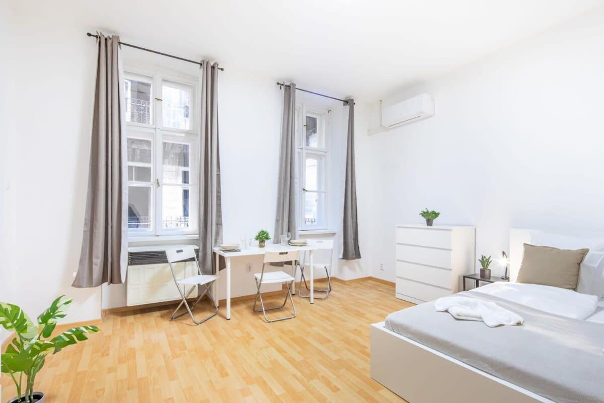 Very Central Convenient Flat Βουδαπέστη Εξωτερικό φωτογραφία